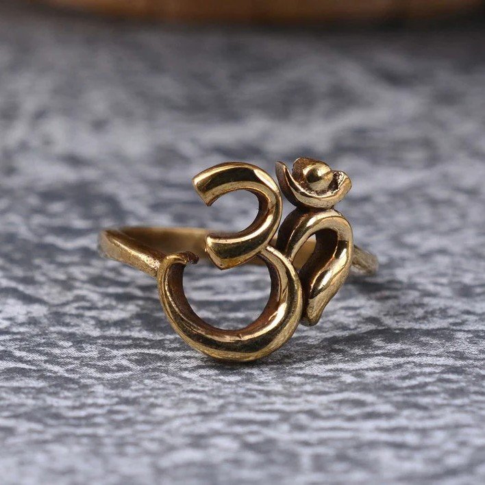 Om Ring